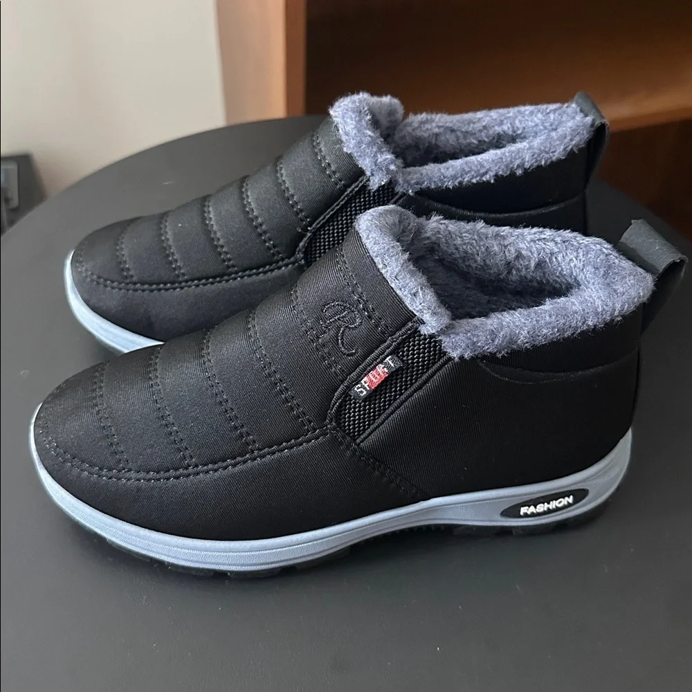 Black Slip-On Shoes with Gray Lining